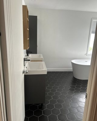 591137882_122145487916931135_7944378074635885223_n